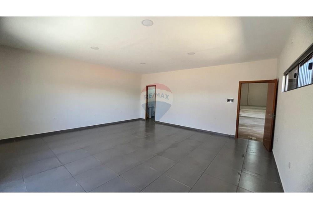 Depósito - Alquiler - Paraguay Alto Paraná Ciudad Del Este - WhatsApp Image 2025-10-07 at 09.40.17 (2).jpeg - 114001022-255