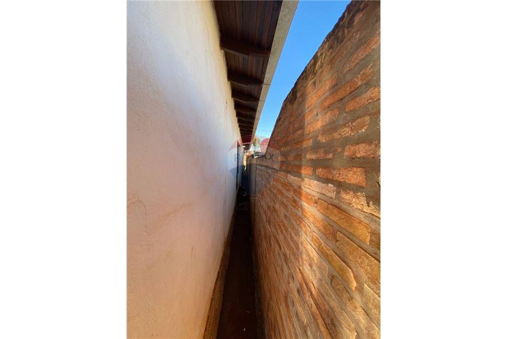 Residential - House - Paraguay Alto Paraná Ciudad Del Este - PY - 23 - 143050033-209