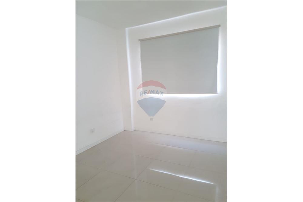 Departamento - Venta - Paraguay Asunción San Vicente - cortinas en todos los ambientes - 143025091-108