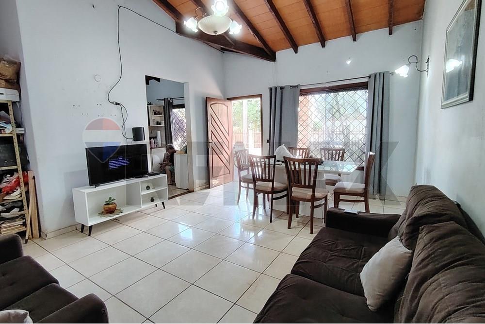 Residential - House - Paraguay Alto Paraná Ciudad Del Este - PY - IMG_20251025_120507.jpg - 143050035-119