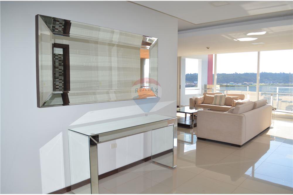 Residencial - Piso - Paraguay Itapúa Encarnación - PY - 44 - 143011063-97