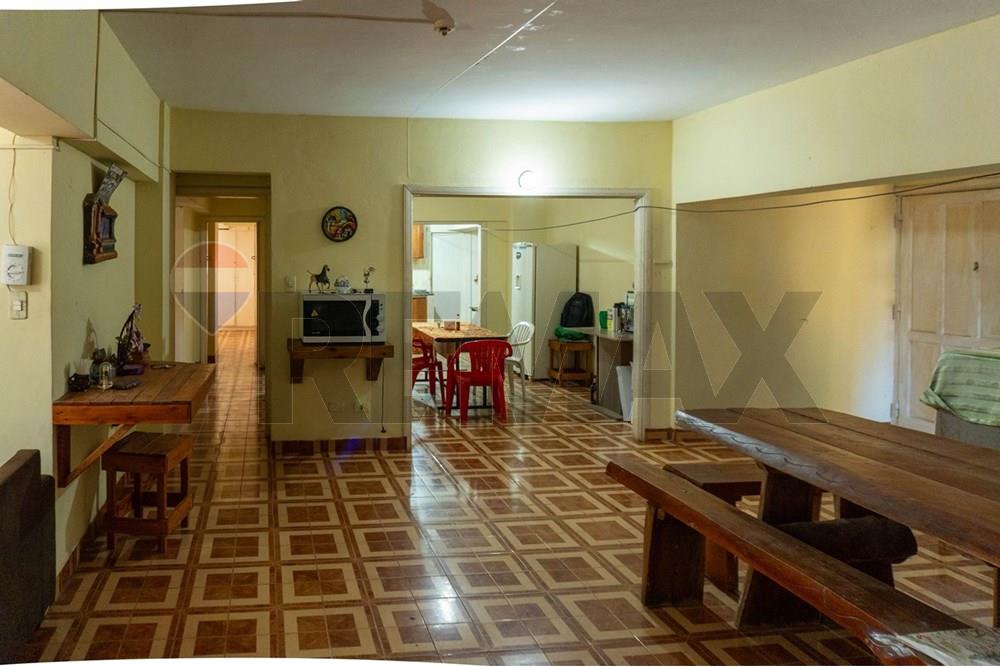 Residential - Whole apartment building - Paraguay Alto Paraná Ciudad Del Este - PY - koeti 11.jpg - 143050187-8