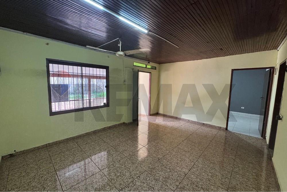 Residential - House - Paraguay Alto Paraná Ciudad Del Este - PY - 7af5f6be-b169-42f7-b733-07d34938bf65.jpg - 143050192-10