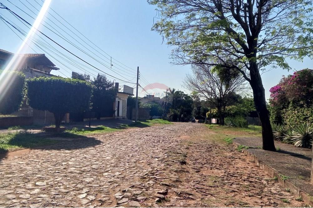 Casa - Alquiler - Paraguay Central Ñemby - WhatsApp Image 2025-10-18 at 6.04.49 PM (1).jpeg - 143026092-66