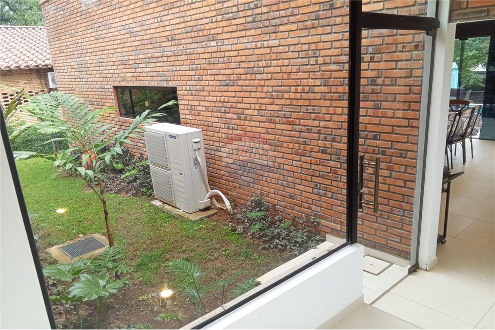 Casa de Verano - Venta - Paraguay Cordillera San Bernardino - 45 - 143026092-65