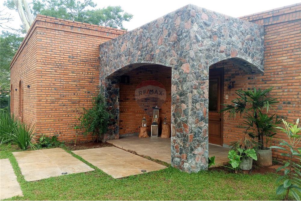 Casa de Verano - Venta - Paraguay Cordillera San Bernardino - 77 - 143026092-65