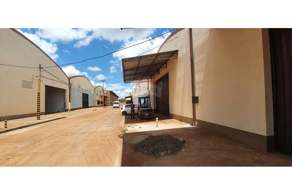 Depósito - Alquiler - Paraguay Alto Paraná Ciudad Del Este - WhatsApp Image 2024-03-04 at 19.31.12 (1).jpeg - 143099002-32