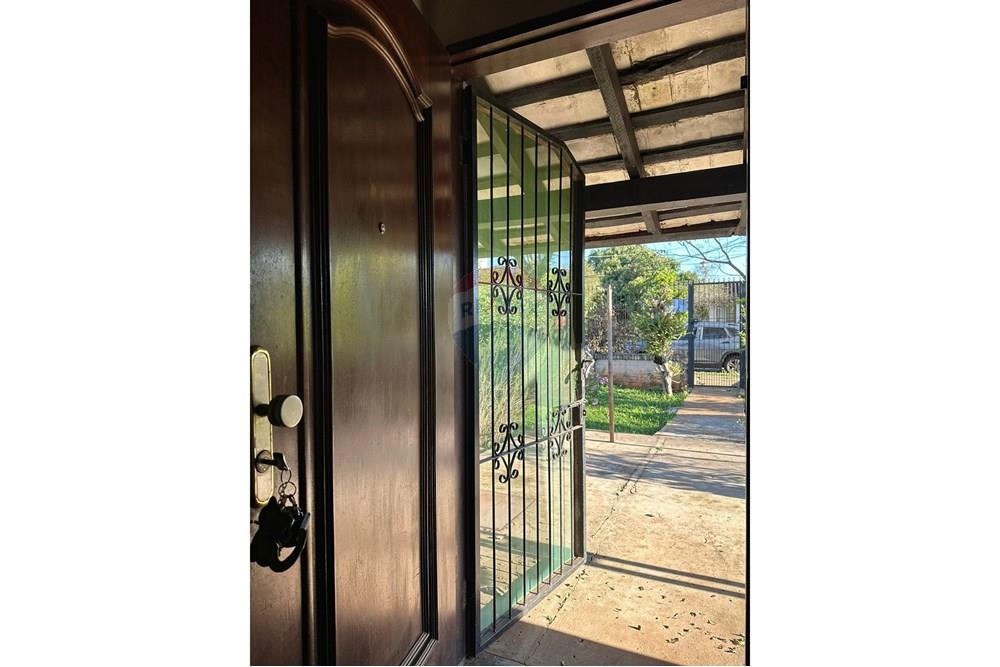 Residential - House - Paraguay Alto Paraná Presidente Franco - PY - WhatsApp Image 2025-10-13 at 15.40.02 (1).jpeg - 143050100-32