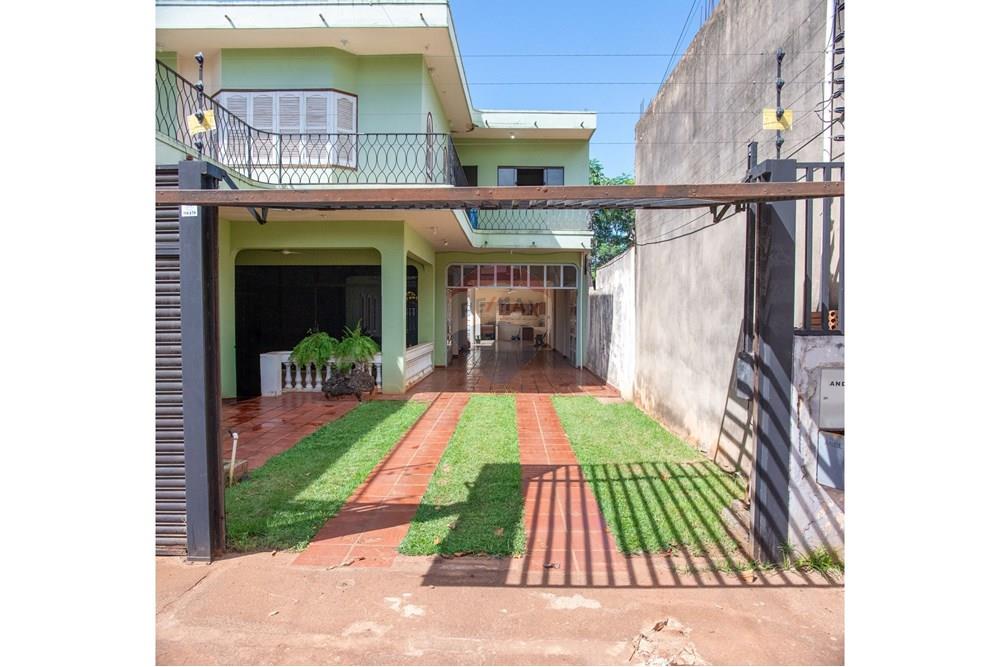 Rezidential - Case/Vile - Paraguay Alto Paraná Ciudad Del Este - PY - WhatsApp Image 2025-03-07 at 8.40.00 AM (1).jpeg - 143050105-33