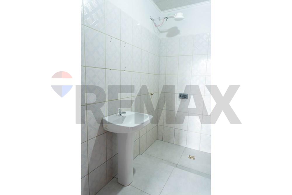 Residential - House - Paraguay Alto Paraná Ciudad Del Este - PY - WhatsApp Image 2025-11-20 at 13.31.47 (12).jpeg - 143050186-7