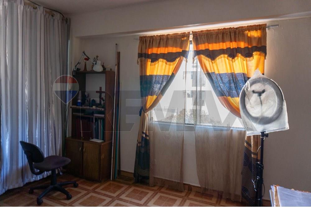 Residential - Whole apartment building - Paraguay Alto Paraná Ciudad Del Este - PY - koeti 28.jpg - 143050187-8