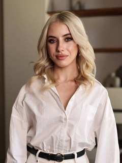 Юлія Григор’єва (Агент з нерухомості) - RE/MAX Community