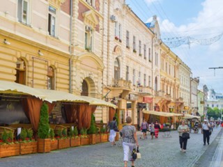 Office of RE/MAX Sophora - Чернівці
