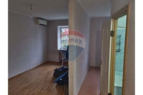 For Sale-Condo/Apartment-Ivano-Frankivsk 3 республіканська  - -116014068-8
