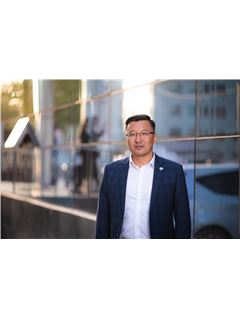 Sukhbaatar Enkh - RE/MAX Peace
