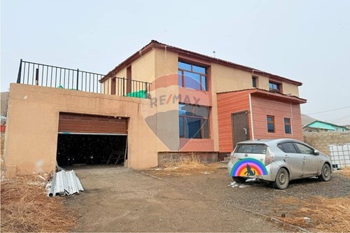 For Sale-Two Level House-Sukhbaatar, Mongolia-119035005-838