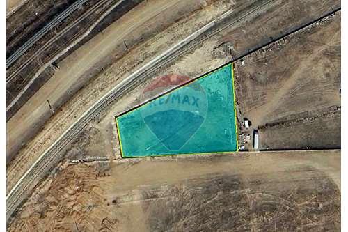 Худалдах-Газар-22-ын товчооны хойно 4000 м.кв газар худалдана  - сонгино хайрхан дүүрэг 32 хороо 22-ын товчооны хой  - Сонгинохайрхан, Монгол-119013094-7