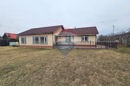 For Sale-Bungalow-Майхан толгойд 1400 м2 өмчилсөн газар,  - Sukhbaatar, Mongolia-119012145-391