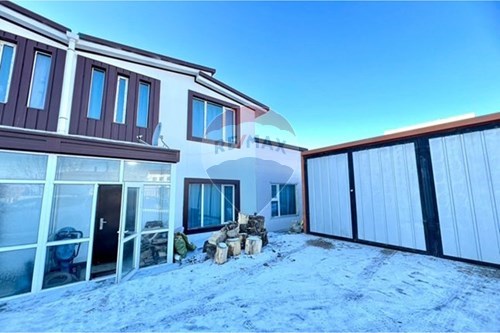 For Sale-Two Level House-1-р баг Номт соёмбо хотхон  - 100 айл  ЖОБИ худалдааны төвийн хойно  - Zuunmod, Mongolia-119020406-4