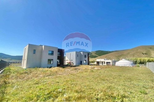 For Rent/Lease-Two Level House-OB SHANTI хотхон  - Bayanzurkh, Mongolia-119057078-325