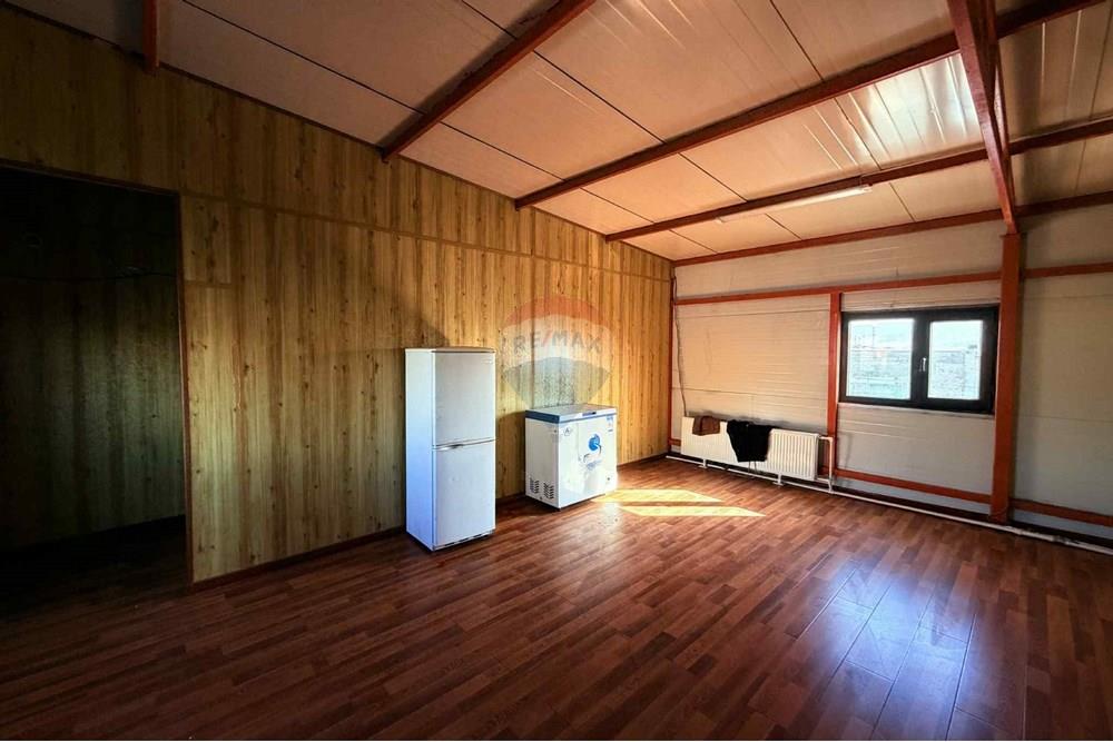 Comercial - Industria - Баянзүрх, Монгол - MN - e996f1fa-7134-4403-aa28-bb73e664dafe.jpeg - 119012407-41