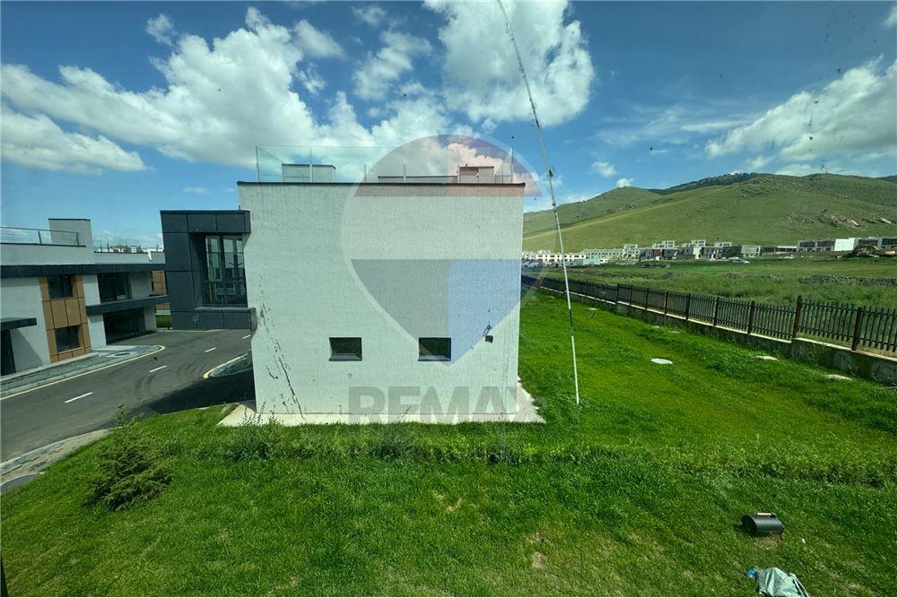 Residential - Two Level House - Khan-Uul, Mongolia - MN - 32 - 119012182-362