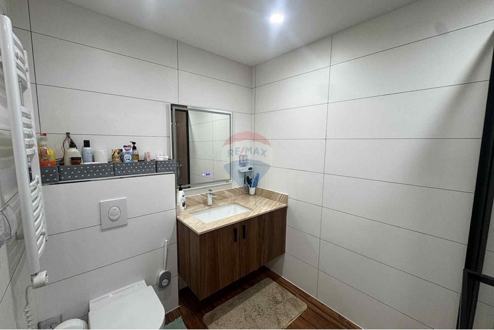 Residential - Parking - Khan-Uul, Mongolia - MN - 42b1d574-7ff5-48c2-a727-5cd0e0aa257f.jpg - 119012121-707