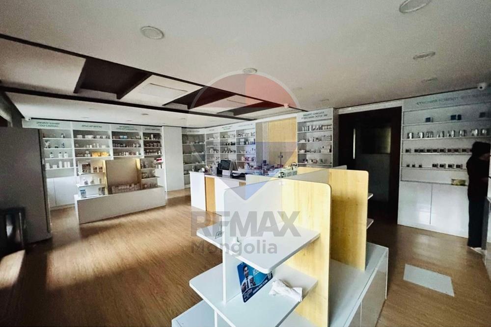 Commercio - Commerciale/Negozi - Дархан, Монгол - MN - IMG_6742.JPG - 119012206-329