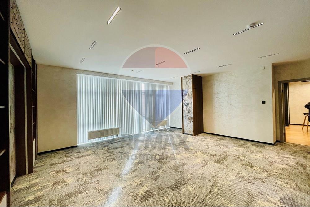 Commercial - Office - Sukhbaatar, Mongolia - MN - IMG_1044 2.jpg - 119012189-470