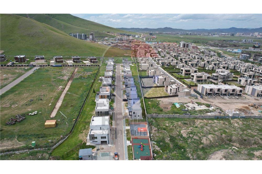 Residential - Two Level House - Khan-Uul, Mongolia - MN - 3 - 119012182-362