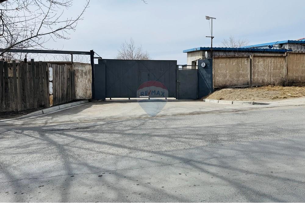 Commercial - Industrial - Bayanzurkh, Mongolia - MN - IMG_2749.jpg - 119012367-6