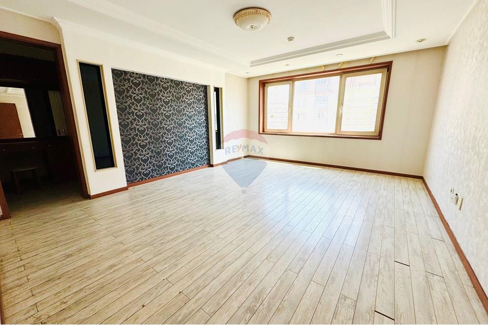 Residential - Condo/Apartment - Bayanzurkh, Mongolia - MN - IMG_3275.jpg - 119012367-18