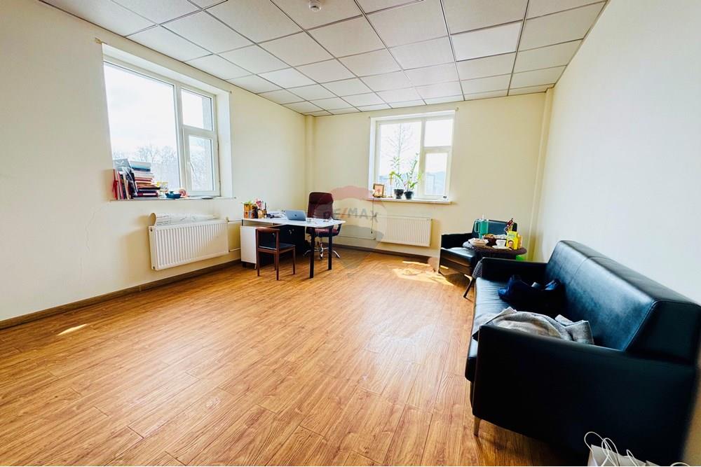 Commercio - Industriale - Баянзүрх, Монгол - MN - IMG_2710.jpg - 119012367-3