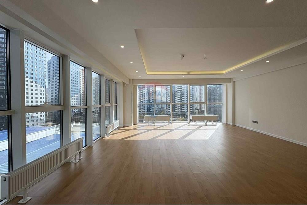 Residential - Condo/Apartment - Khan-Uul, Mongolia - MN - 6e0807c7-b755-4472-8d43-b775514205e1.jpg - 119030061-417