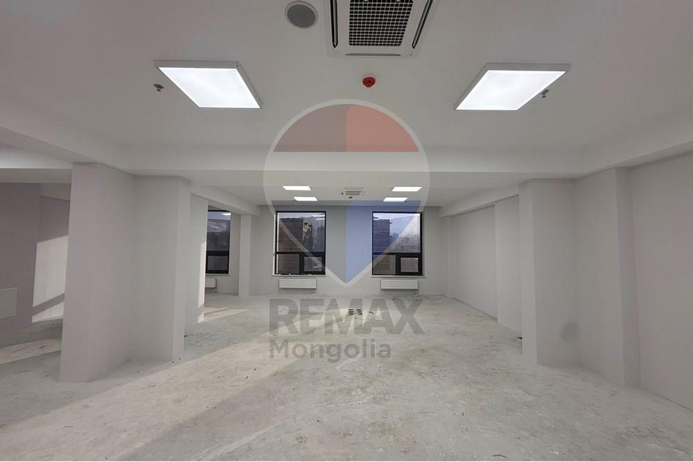 Commercial - Office - Khan-Uul, Mongolia - MN - 603847503_735841256240241_7346078772546014345_n.jpg - 119012369-223