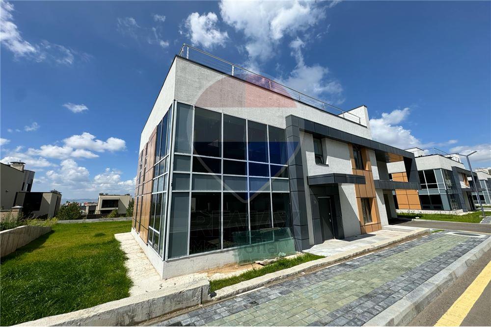 Residential - Two Level House - Khan-Uul, Mongolia - MN - 1 - 119012182-362