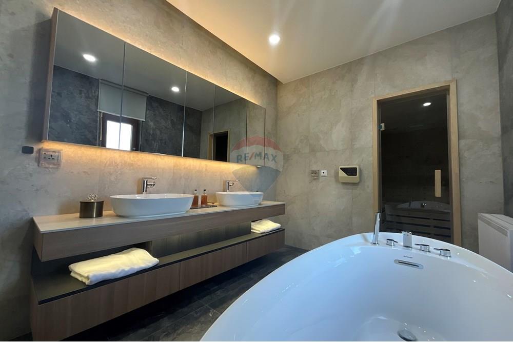 Residential - Two Level House - Khan-Uul, Mongolia - MN - IMG_0139.jpeg - 119012413-163