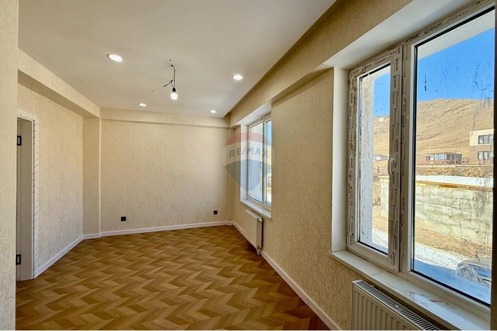 Residential - Townhouse - Khan-Uul, Mongolia - MN - ba837e84-b4f4-4a11-9035-854499604103.jpeg - 119012100-229
