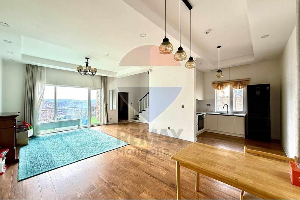 Residential - Two Level House - Sukhbaatar, Mongolia - MN - a58784b3-0239-4132-8b9d-c468bf410a7a.jpg - 119012418-310