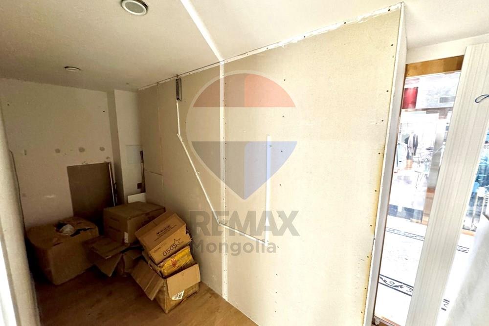 Commercial - Commercial/Retail - Khan-Uul, Mongolia - MN - 0-02-06-d6d88fad8412734f00351f5a86f9fe5a4749b53ef1c6c94525eef2840cb4f097_538a7318341a1888.jpg - 119012165-464