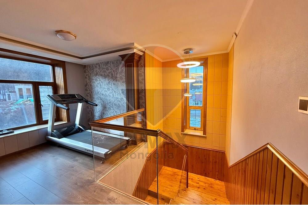 Residential - Two Level House - Sukhbaatar, Mongolia - MN - IMG_9319.jpeg - 119012321-58