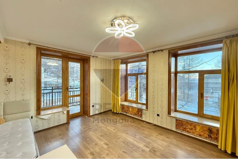 Residential - Two Level House - Sukhbaatar, Mongolia - MN - IMG_9328.jpeg - 119012321-58