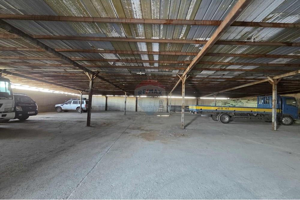 Commercial - Industrial - Songinokhairkhan, Mongolia - MN - 7d2b54e1-17ad-446b-8d71-26caf2cf304f.jpeg - 119012362-107