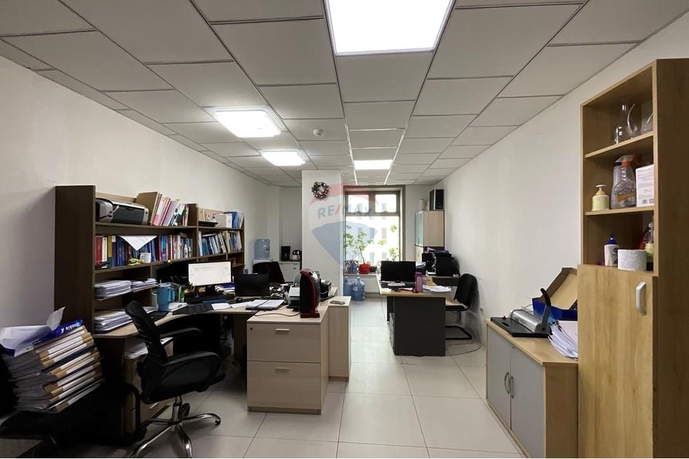 Commercial - Office - Bayanzurkh, Mongolia - MN - IMG_0198.jpeg - 119012413-154