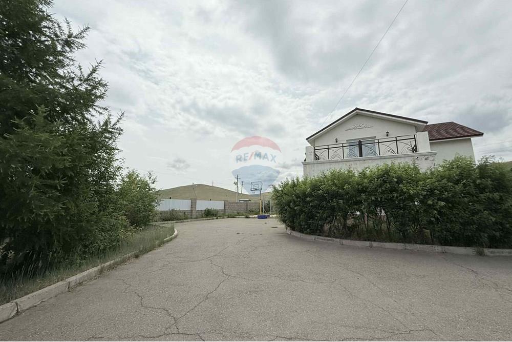 Wohnung - Haus mit zwei Ebenen - Баянзүрх, Монгол - MN - 62105069-da10-4383-8e19-88dd50a76996.jpg - 119030105-93