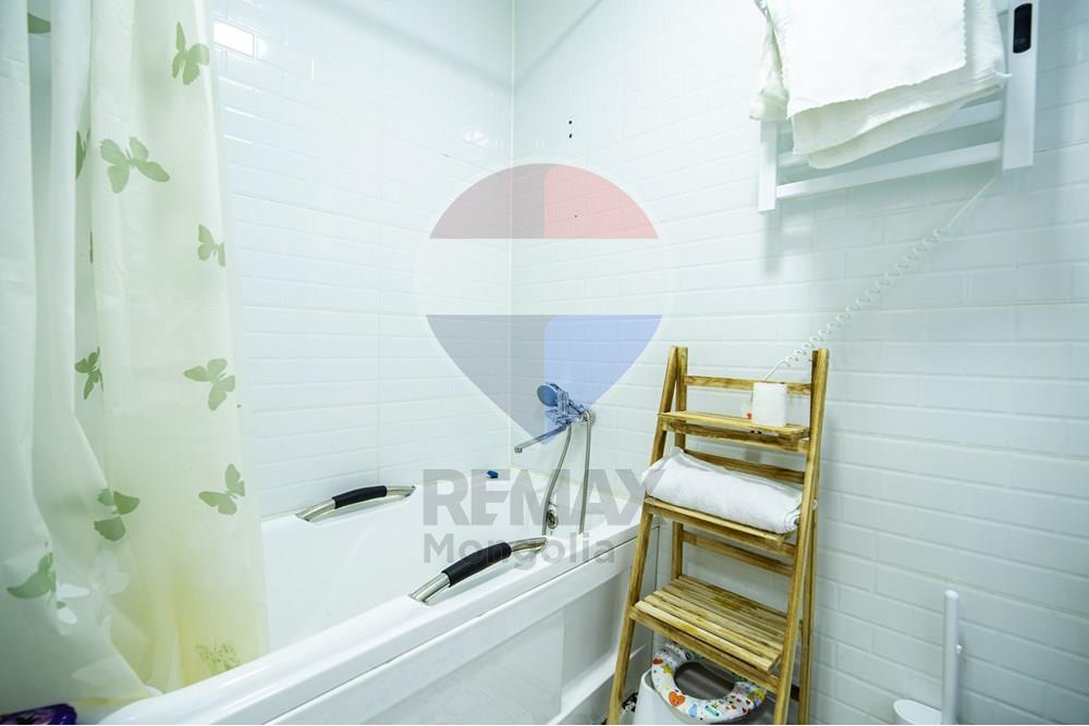 Residential - Two Level House - Nalaikh, Mongolia - MN - 14.jpg - 119012362-130