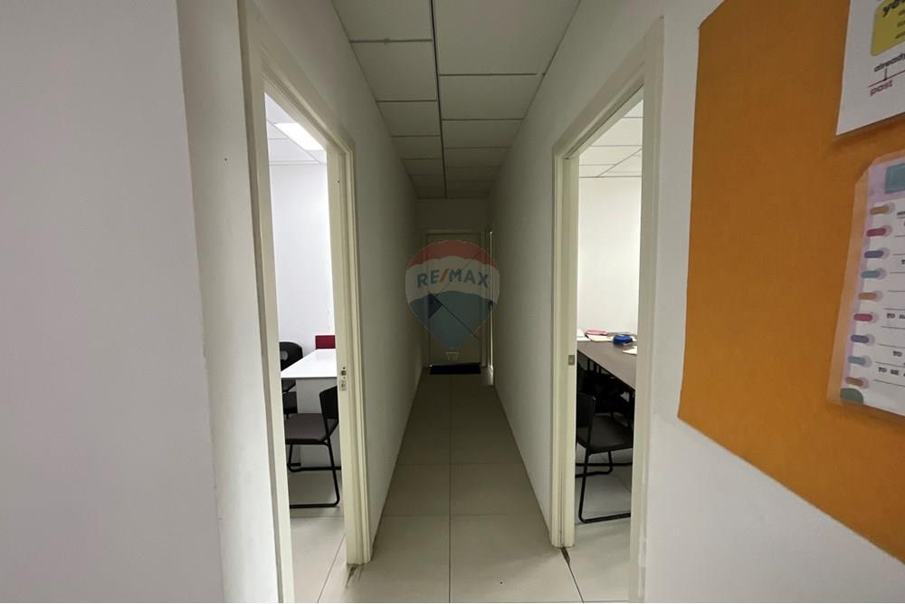 Commercial - Office - Bayanzurkh, Mongolia - MN - IMG_0215.jpeg - 119012413-154