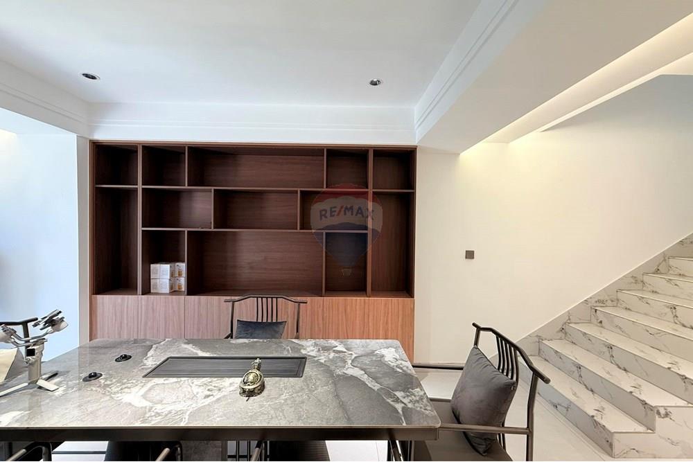 Prédio Habitacional - Moradia em Banda - Хан-Уул, Монгол - MN - 494941968_122093948906873813_1919944680974222563_n.jpg - 119012407-38