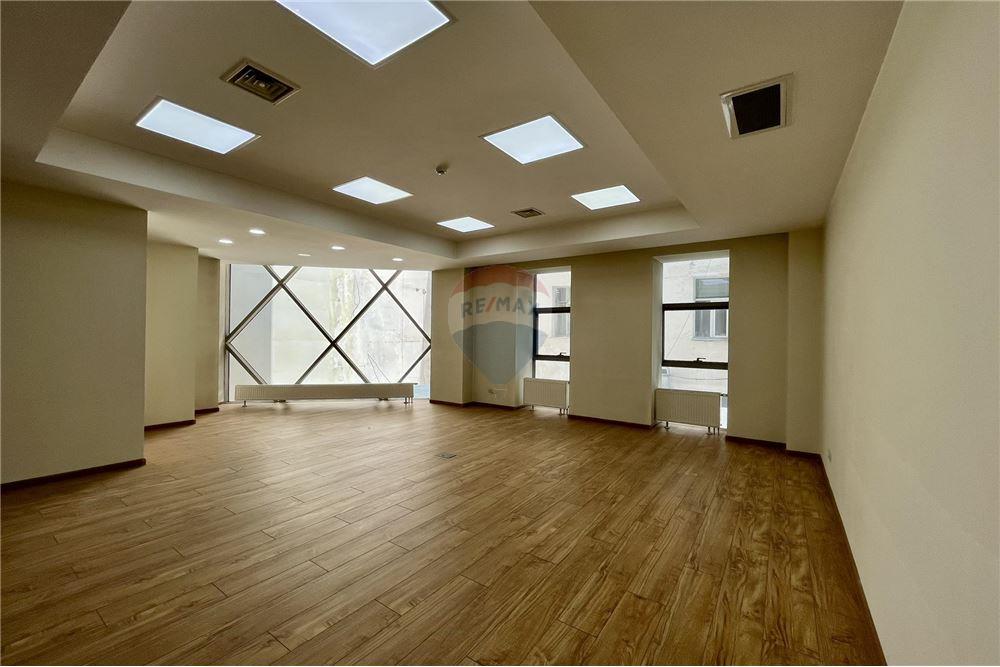 Commercial - Office - Chingeltei, Mongolia - MN - 17 - 119030061-406