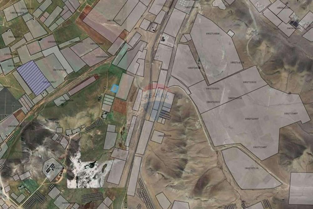 Commercial - Land - Songinokhairkhan, Mongolia - MN - a1e1f82a-9f43-4615-8b23-0191801126f8.jpg - 119012298-55